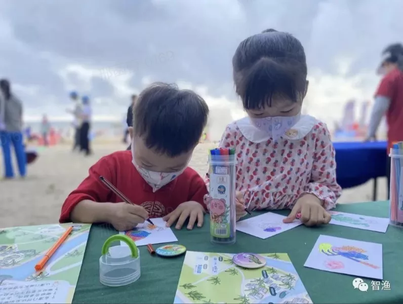 潭门贝壳科普互动游戏亮相赶海节